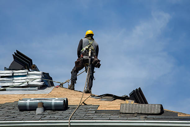 Professional Roof Installation technician working in Table Grove, IL